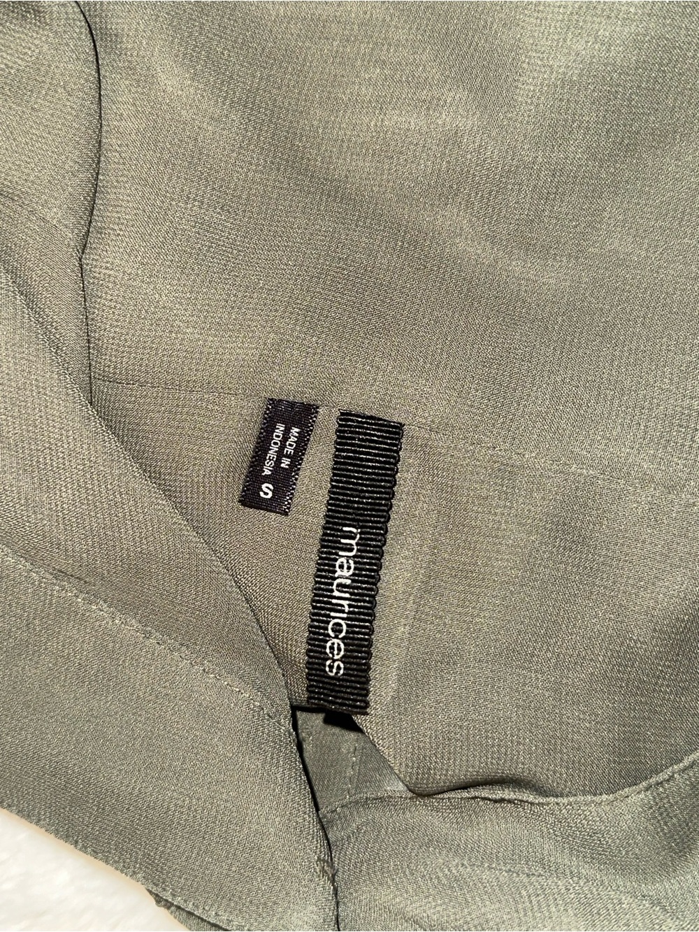 Ashley Office Olive Green V-Neck Button Business Casual Blouse- Women’s - Picture 3 of 3